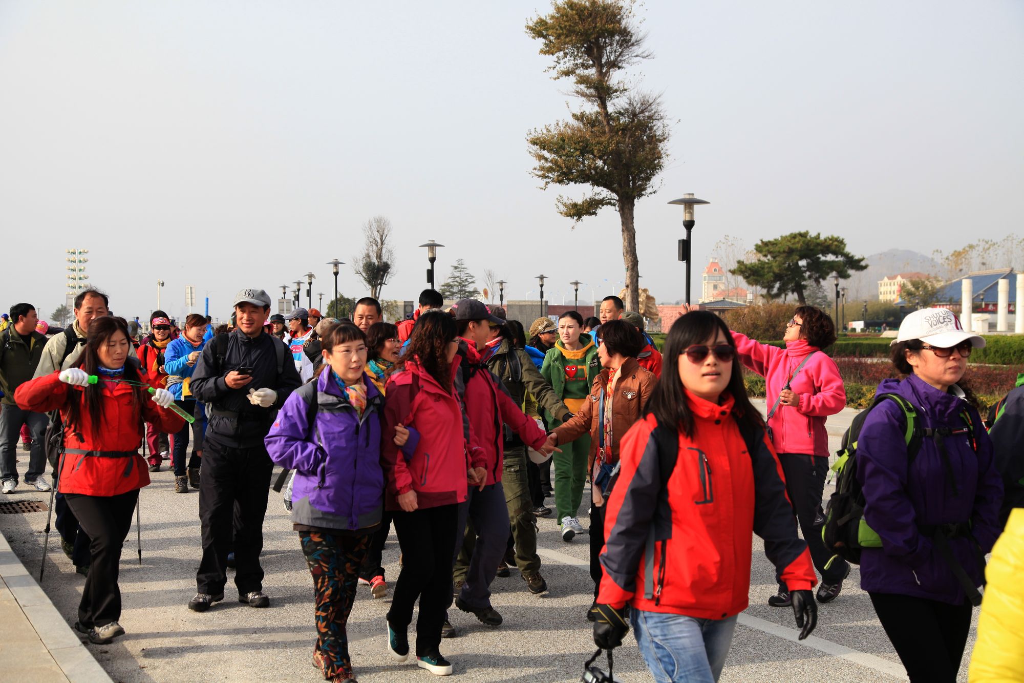 第四届花司令杯百人徒步养马岛 065.jpg