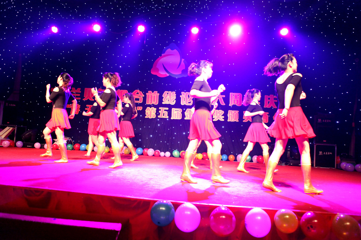 nEO_IMG_坛庆 548.jpg