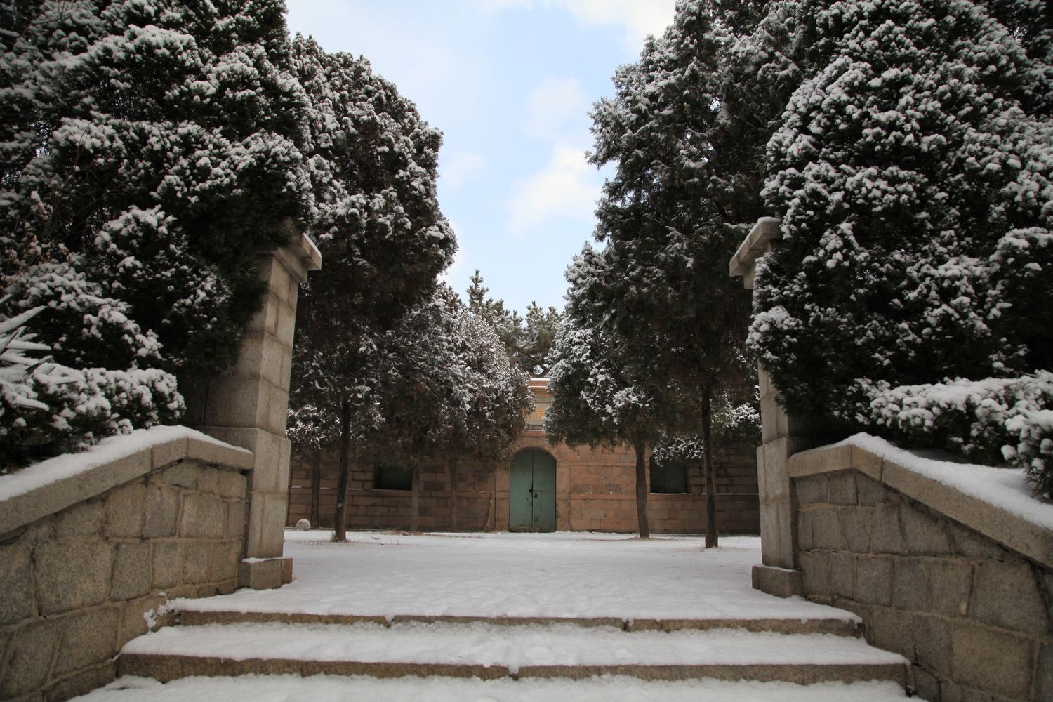 西炮台雪景 192.jpg