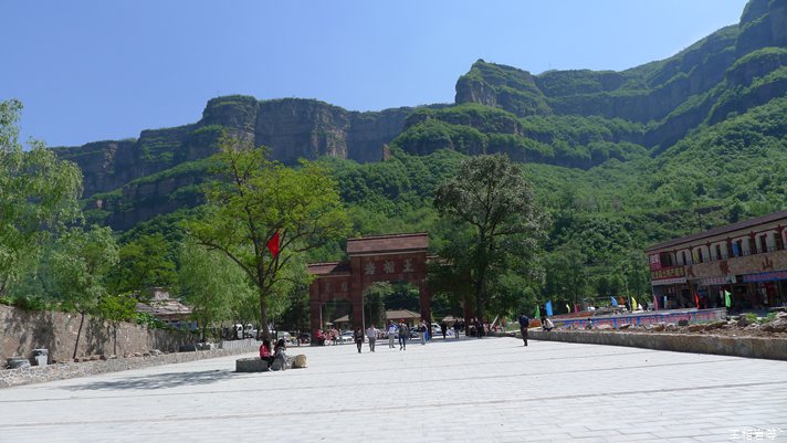 P1040700.jpg