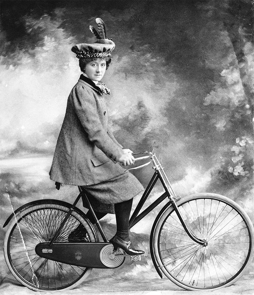 自行车推进19世纪妇女解放1.jpg