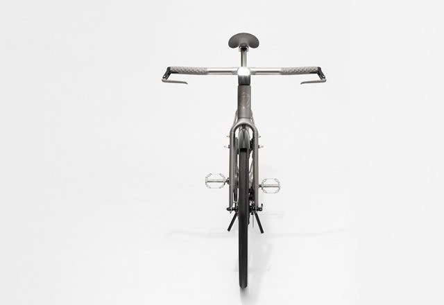 2.首辆完整的3D打印钛金属自行车将问世.jpg