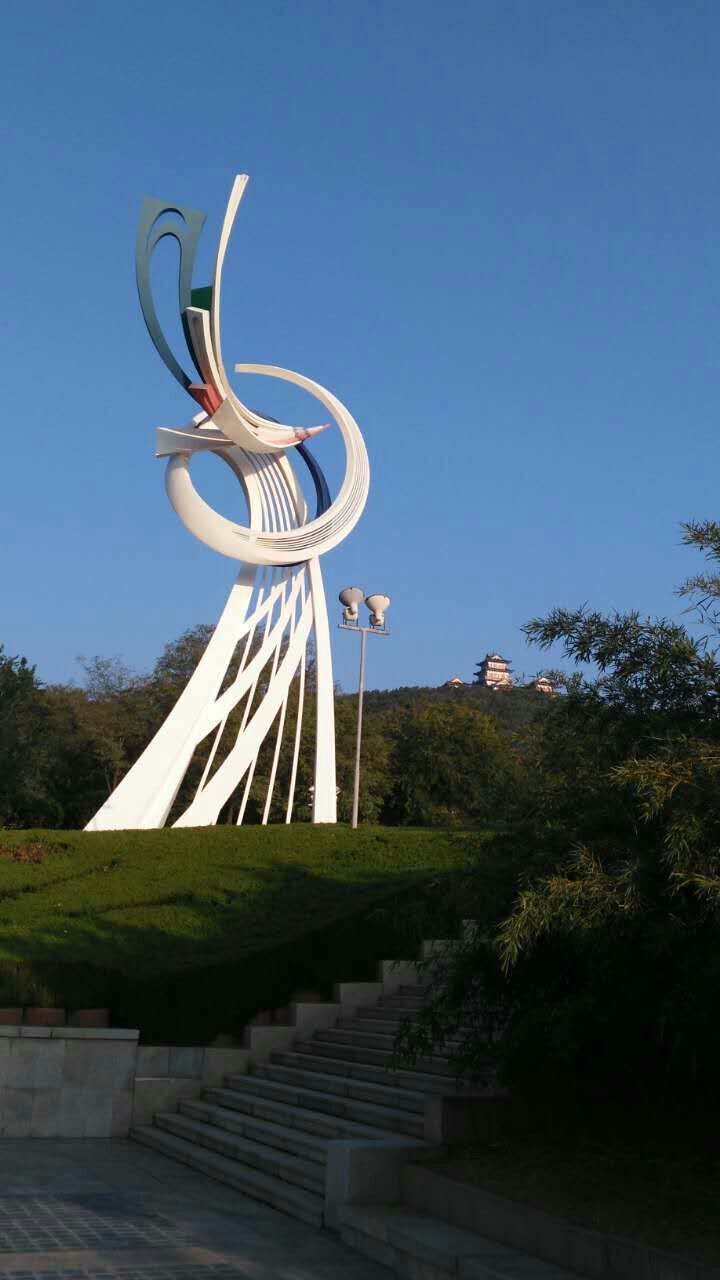 1041329002.jpg