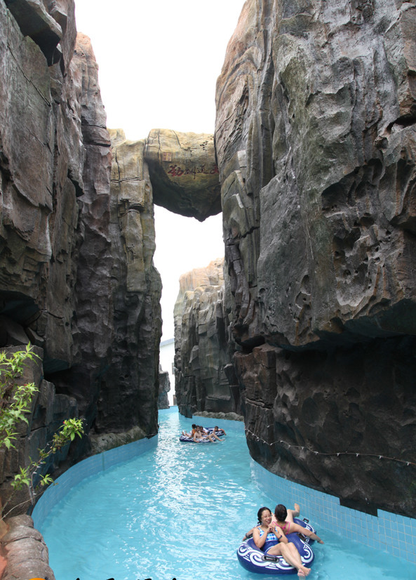 溶洞漂流_副本.jpg4.jpg