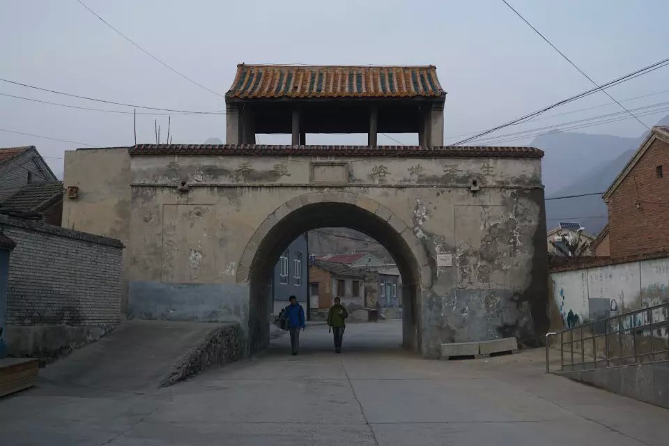 psbCAQATWUY.jpg