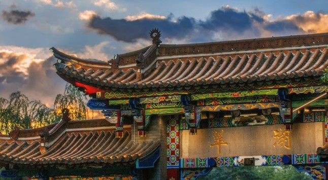 昆明.jpg 昆明.jpg