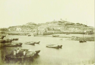1870年代烟台山.jpg