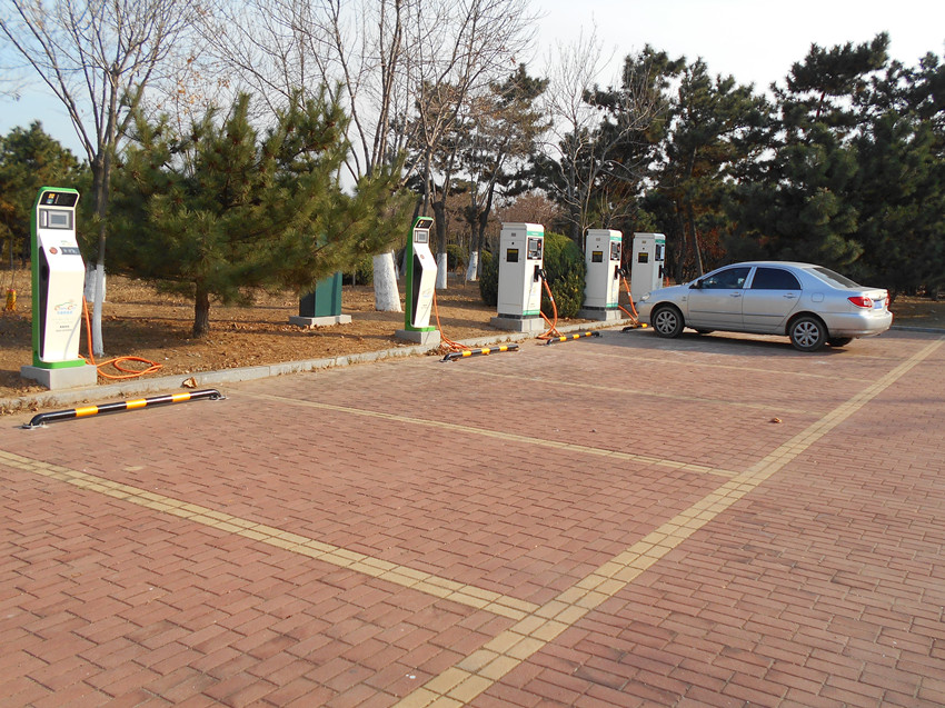 充电桩 3.jpg