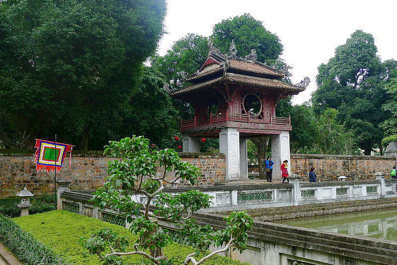P1030737.jpg