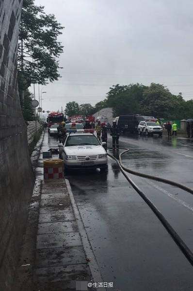 威海一幼儿园校车发生事故12人死亡 2.jpg