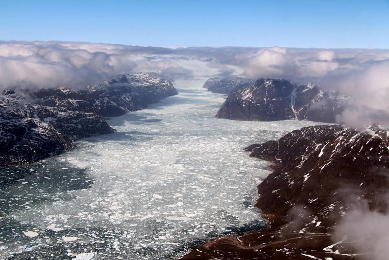 格陵兰岛融冰.jpg