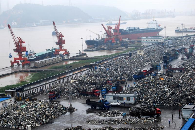 0.浙江台州椒江港码头曾经堆满来自日本、美国运来的废弃金属。（互联网）.jpg