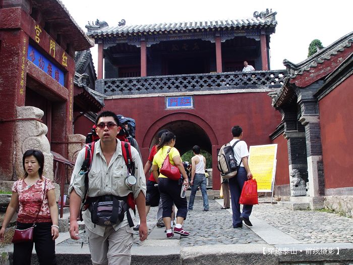 DSC09002-1.jpg