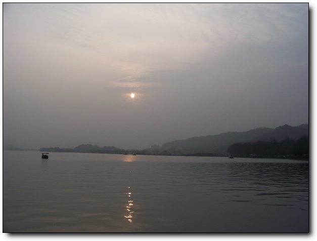 100_8022_缩小大小.JPG