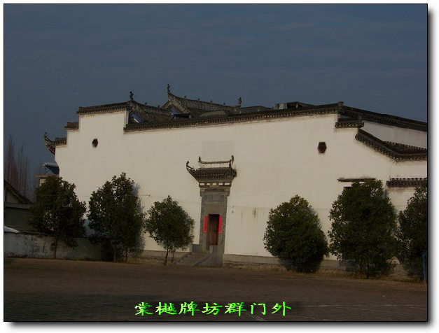 100_8147_缩小大小.jpg