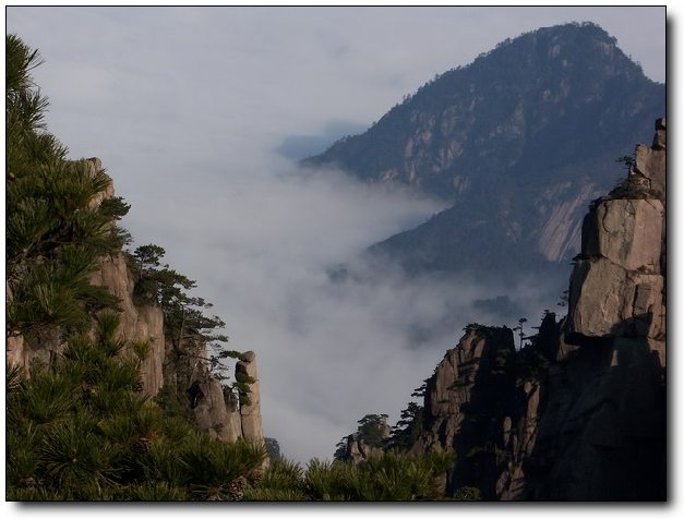100_8223_缩小大小.JPG
