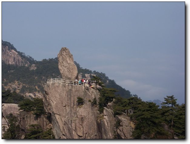 100_8368_缩小大小.JPG