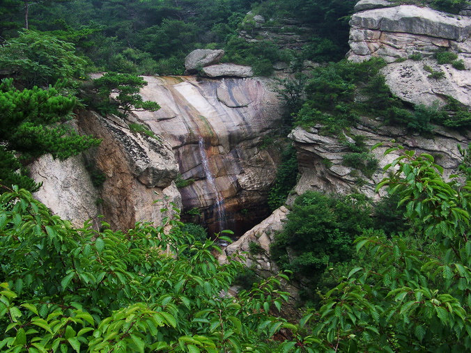 100_1493_缩小大小.JPG