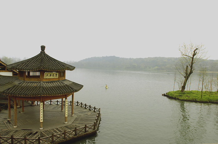 2006032104.jpg