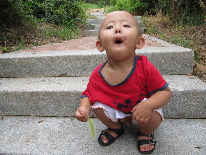 孩子.JPG