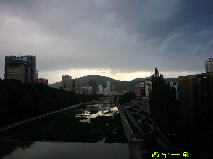 P1160404_缩小大小.jpg