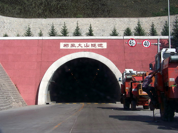 100_3874_缩小大小.JPG