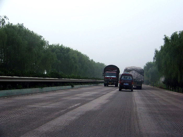 100_3879_缩小大小.JPG