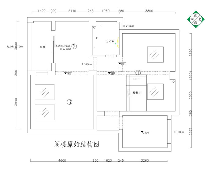 阁楼原始结构.jpg