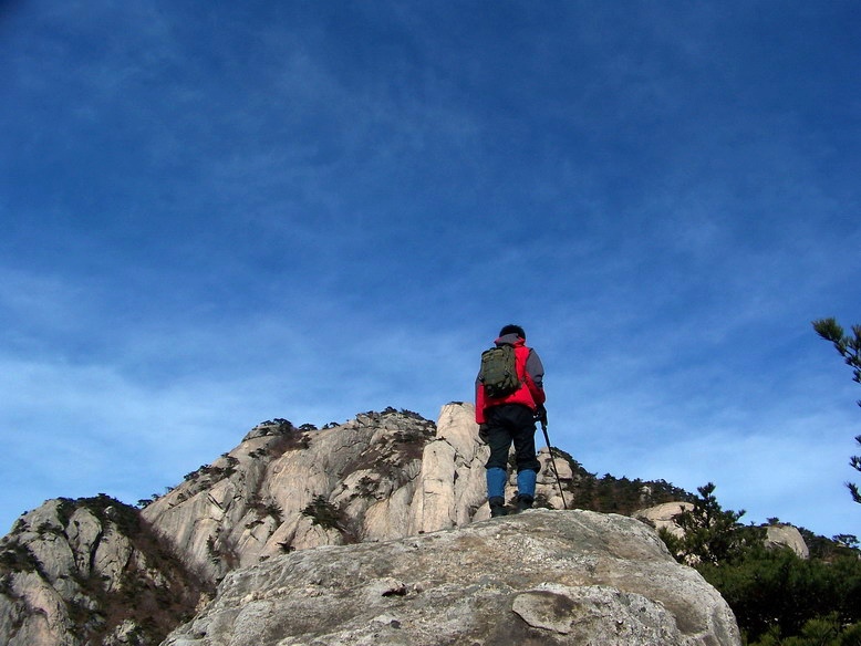100_6403_缩小大小.JPG