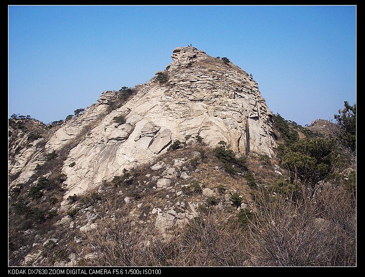 向石城穿越越过的一个较大山头 108.jpg