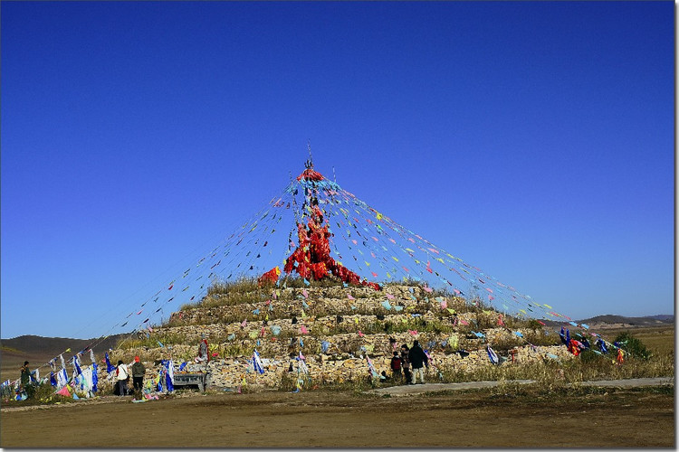草原寂寂 (1).jpg
