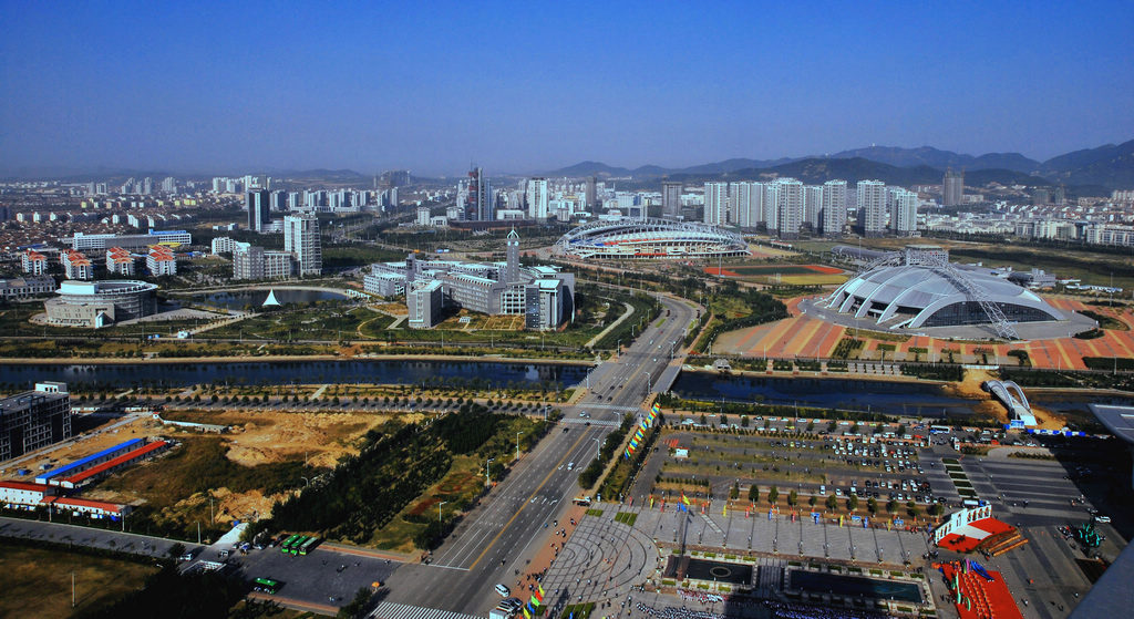 烟台体育公园建筑群.jpg