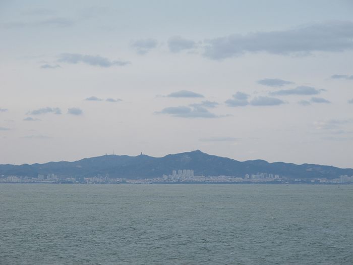 远望我们每天徒步的大南山