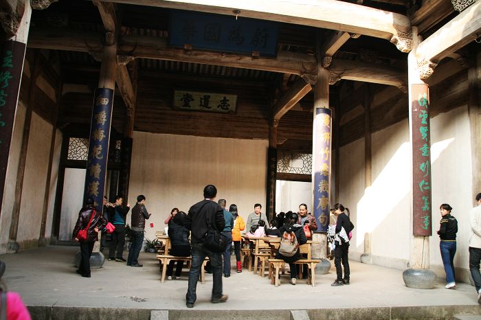 nEO_IMG_庐山龙虎山黄山游2011.初一--初五 544.jpg