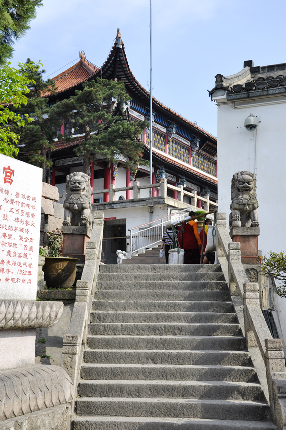 九华山之百岁宫一角.jpg