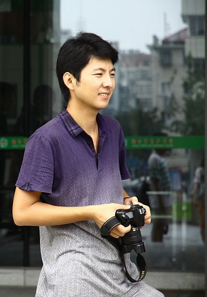 帅气的小少侠.jpg