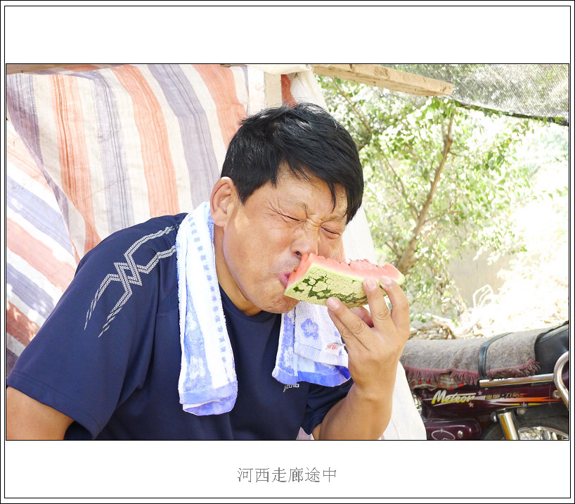 走在河西走廊02.jpg