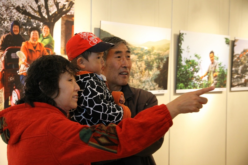 瞧这一家子.jpg