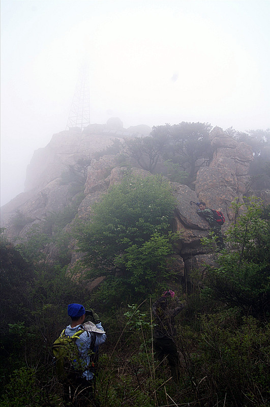 DSC06957_副本雾中苍山.jpg