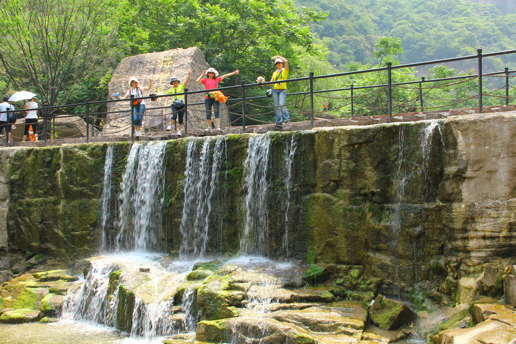 万仙山-郭亮-八里沟 671-02.jpg