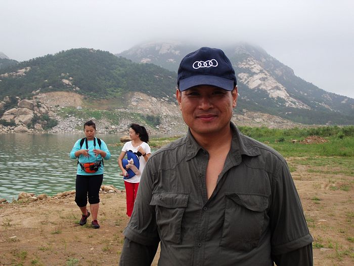 地产大鳄强哥表示加强生产安全监督，保证疯人院顺利开业