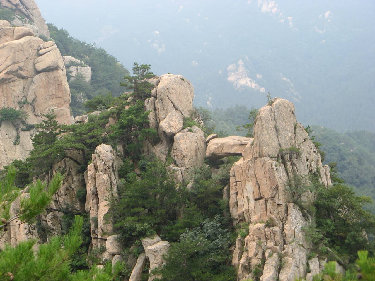 崂山仙人桥 (2).JPG