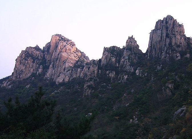 山峦.jpg