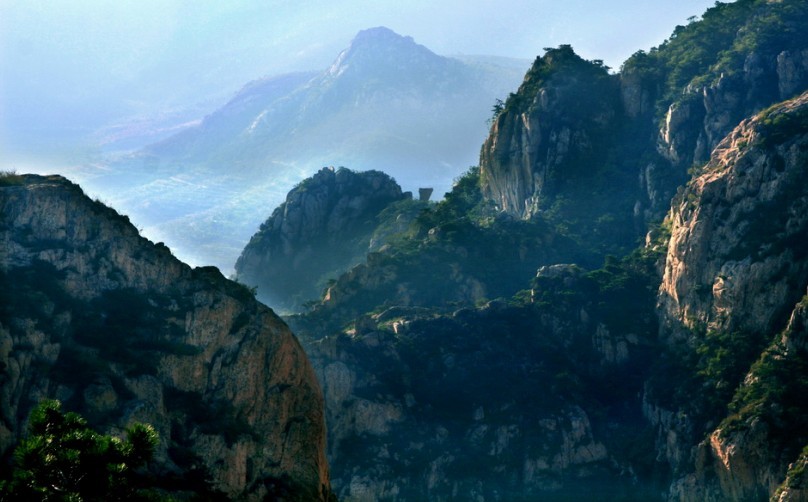 山外有山.jpg