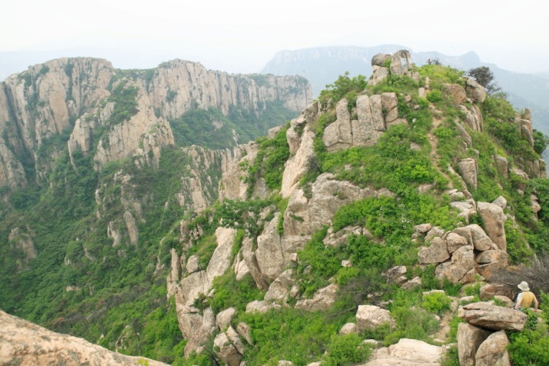 奇秀崮山.jpg