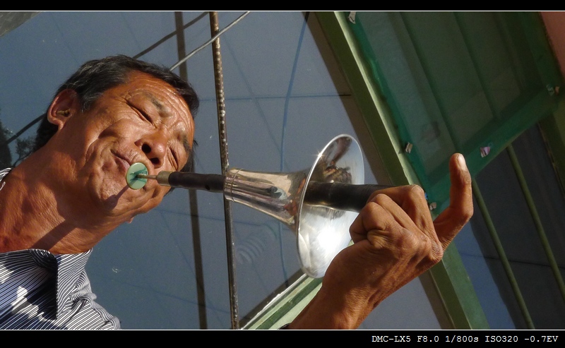 204242aqeo7j09m4q987wz.jpg