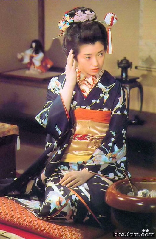 山口百惠1.jpg