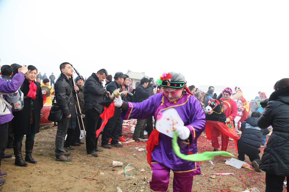 海阳花灯 祭海 120.jpg