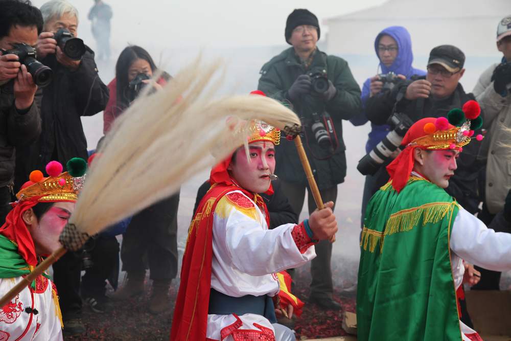 海阳花灯 祭海 163.jpg