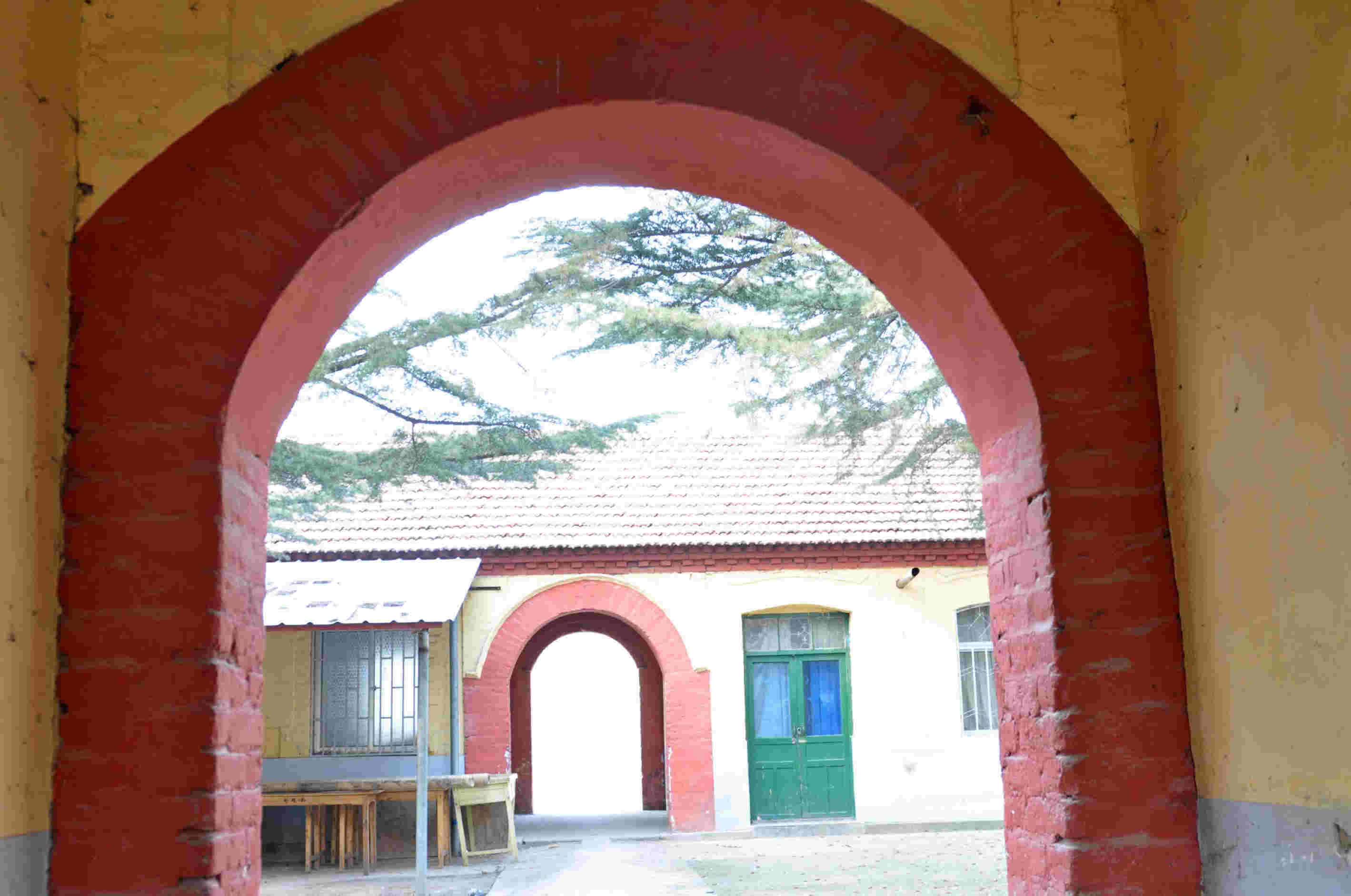 学校旧颜新貌 020.jpg